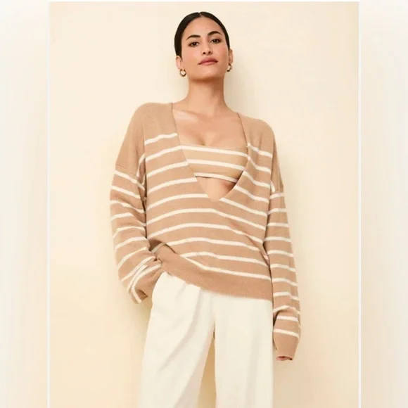 NWT Solid & Striped The Lowell Wool/Cashmere Low V-neck Sweater, Size Large - Picture 2 of 9